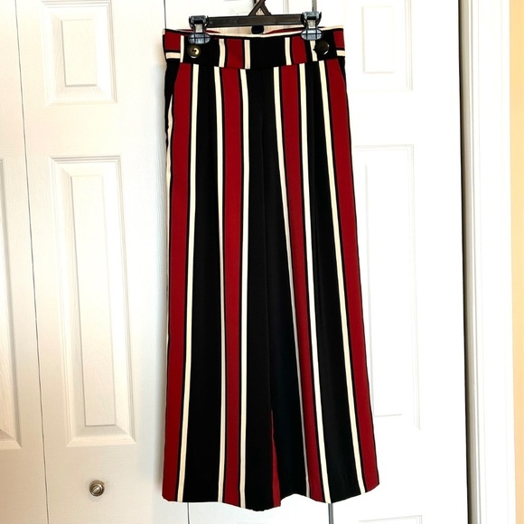 NWT Zara trf Collection Cropped Wide Leg Striped Pants with Button Waist Detail - Picture 4 of 15